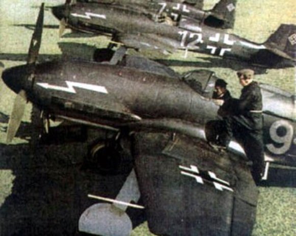1939: Heinkel He 100 Aircraft Set a World Speed Record in Hitler’s Germany