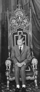 Prince Henri of Luxembourg during the inthronisatioun ceremony of his father, the Grand Duke Jean of Luxembourg, 12. Nov. 1964 (Author: Nijs, Jac. de / Anefo Auteursrechthebbende: Nationaal Archief, CC-BY-SA. Source: gahetna.nl)
