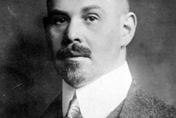 1922: Murder of Jewish millionaire Walther Rathenau