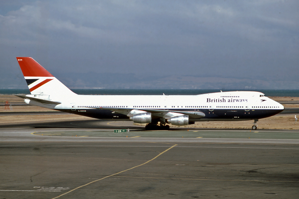 1982: Four engines of a Boeing 747 fail in a volcanic cloud