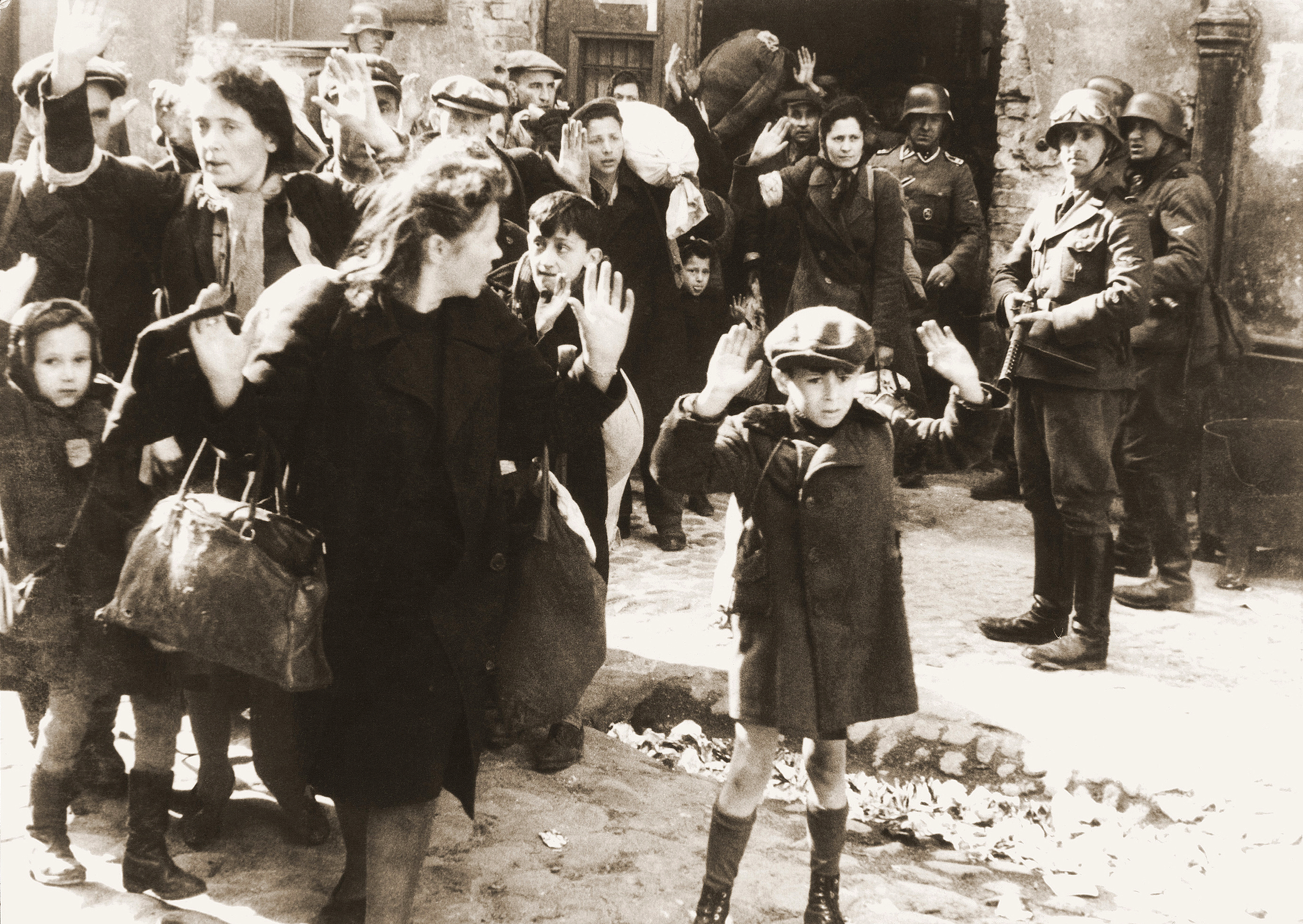 1941: Nazis Murder 9,000 Jews in One Day