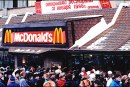 First McDonald’s Opens in Moscow – 1990