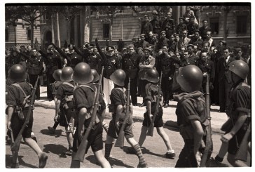 1939: Francisco Franco Captures Barcelona with Italian Assistance