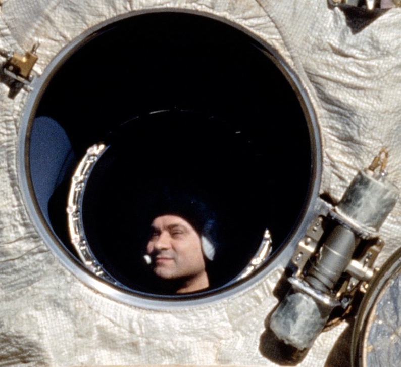 1995: The Man who was in Space the Longest and Circled the Earth 7000 Times