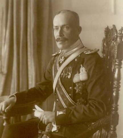 1914: New Ruler from the German Wied Dynasty Arrives in Albania