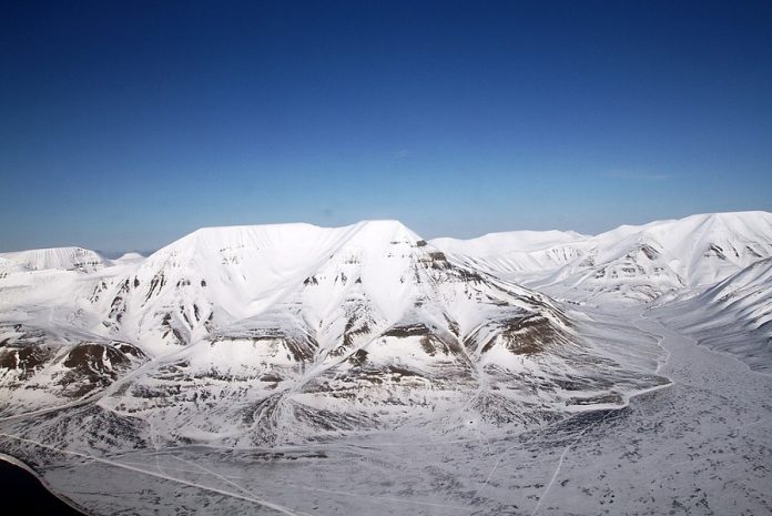 The great Arctic island of Spitsbergen was discovered