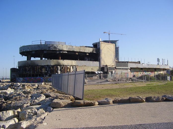 Bloody massacre at an Israeli disco – 2001.
