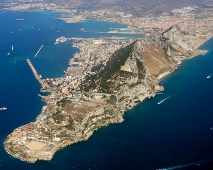 Gibraltar against joining Spain (1967)